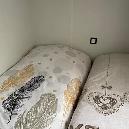 Campingplads Bungalow Les Ruffes Du Salagou *
